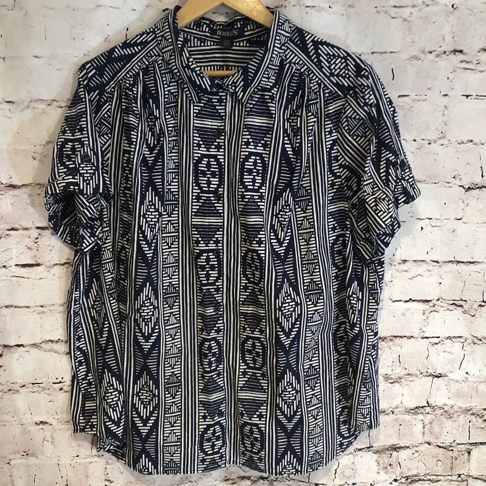 Women’s Tribal Print, Button Down Top, Size 24W